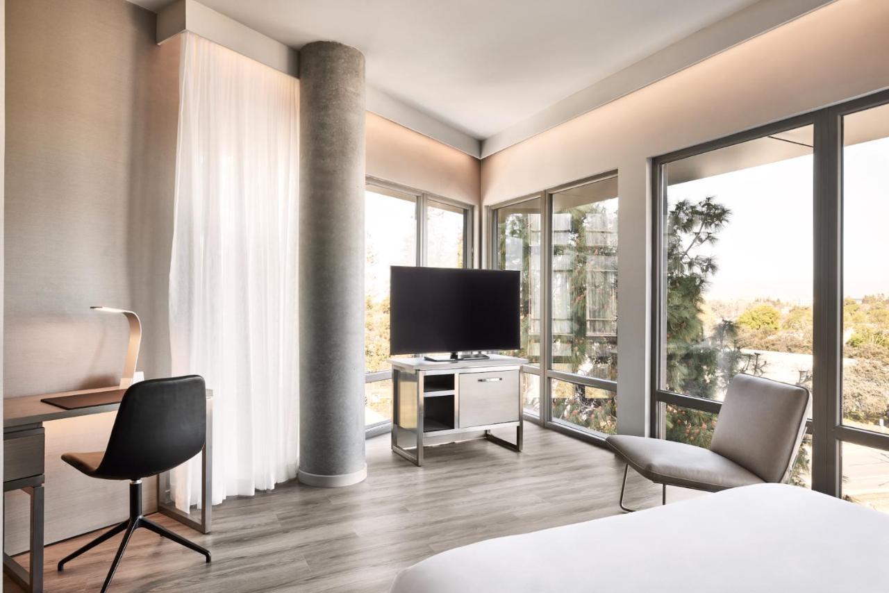 Ac Hotel By Marriott Sunnyvale Moffett Park Extérieur photo